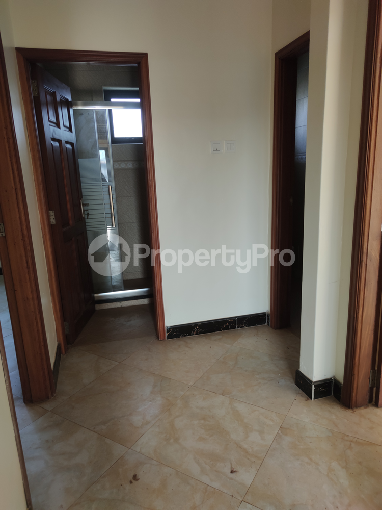 3 bedroom Apartment Block Apartment for rent Bweyogerere opposite namulando mall Kampala Central Kampala Central - 5