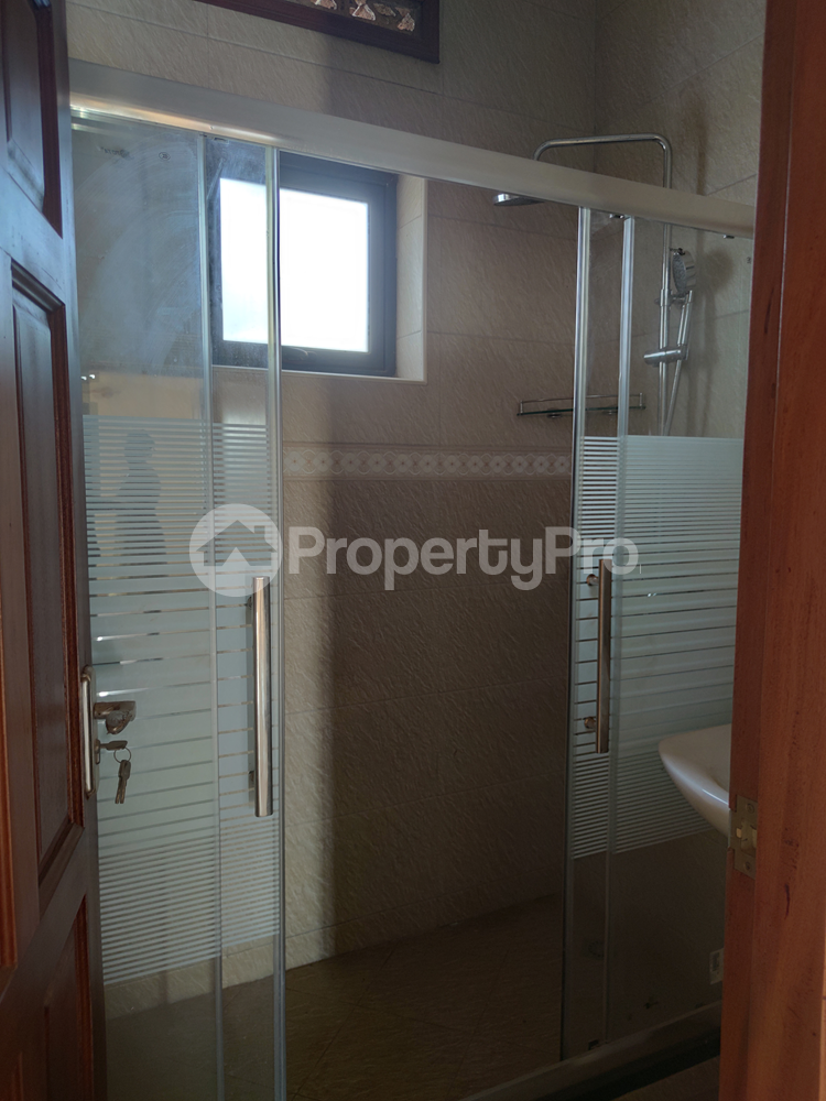 3 bedroom Apartment Block Apartment for rent Bweyogerere opposite namulando mall Kampala Central Kampala Central - 2