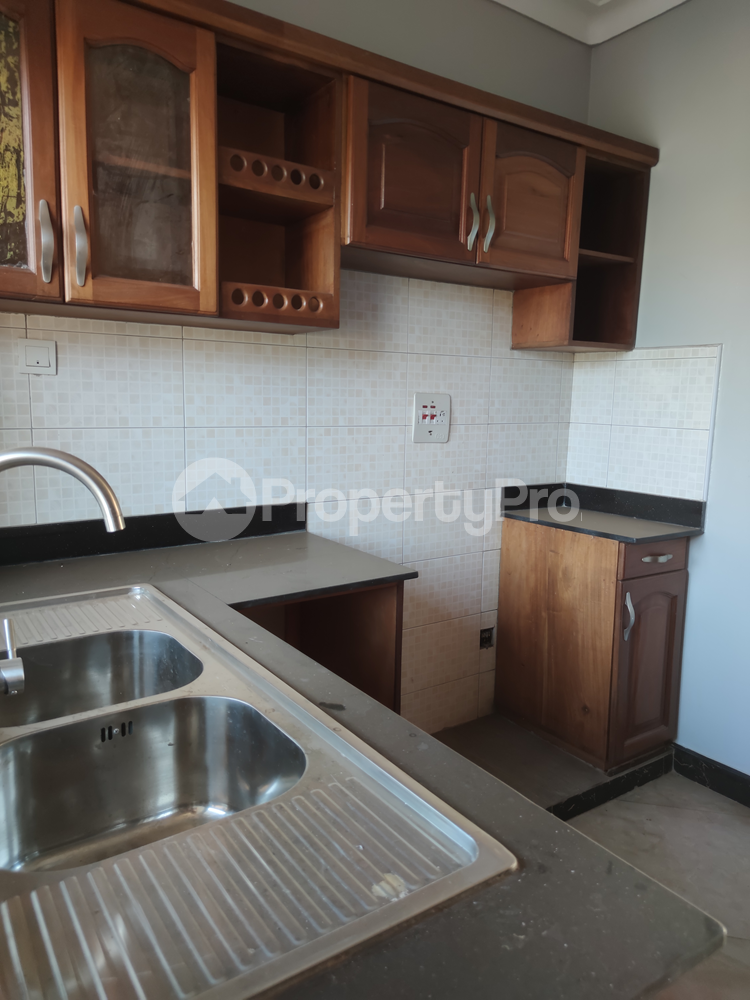 3 bedroom Apartment Block Apartment for rent Bweyogerere opposite namulando mall Kampala Central Kampala Central - 1