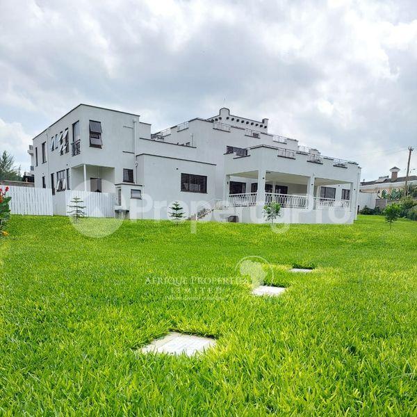 7 bedroom Flat&Apartment for sale Runda Nairobi