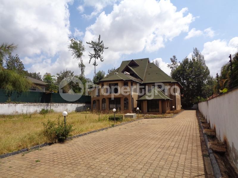 7 bedroom Houses for sale Runda Nairobi