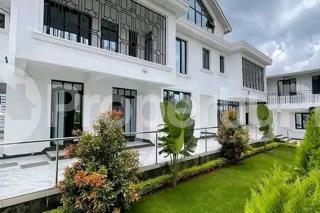 7 bedroom Houses for sale Karen Nairobi