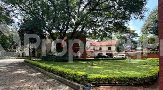 Houses for rent Runda Nairobi