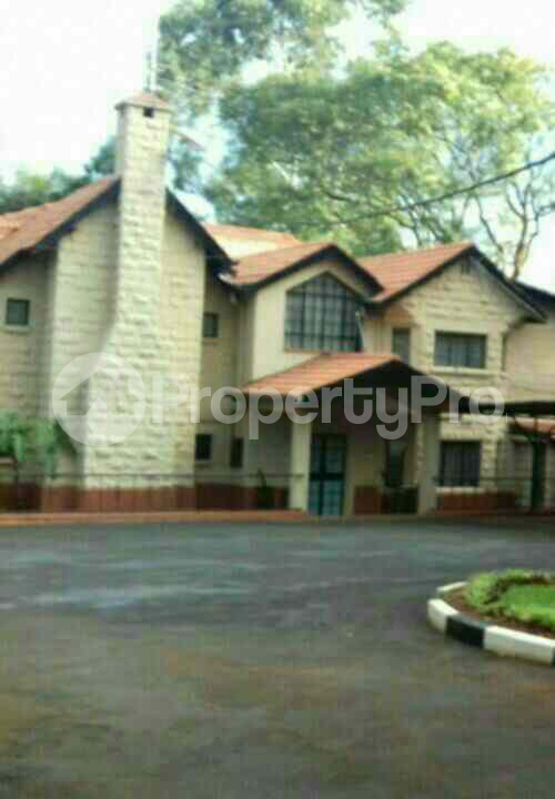 7 bedroom Houses for sale Muthaiga Nairobi