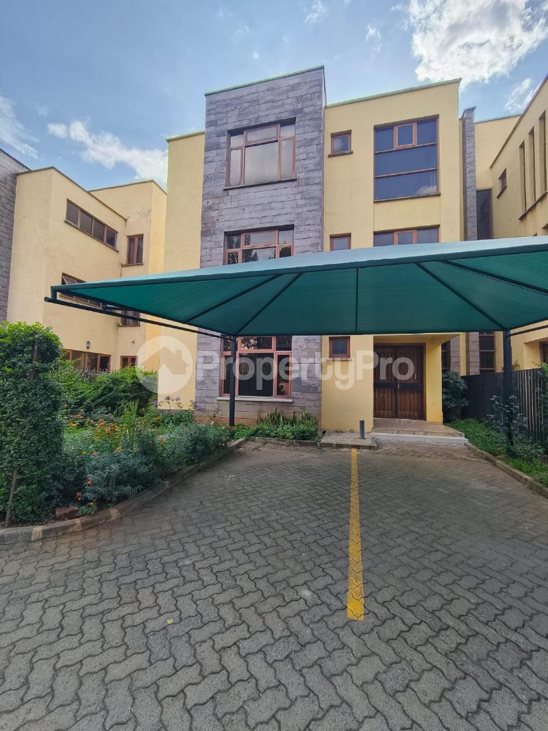 7 bedroom Townhouses Houses for rent Lavington Nairobi