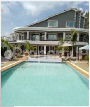 8 bedroom Flat&Apartment for sale Karen Nairobi