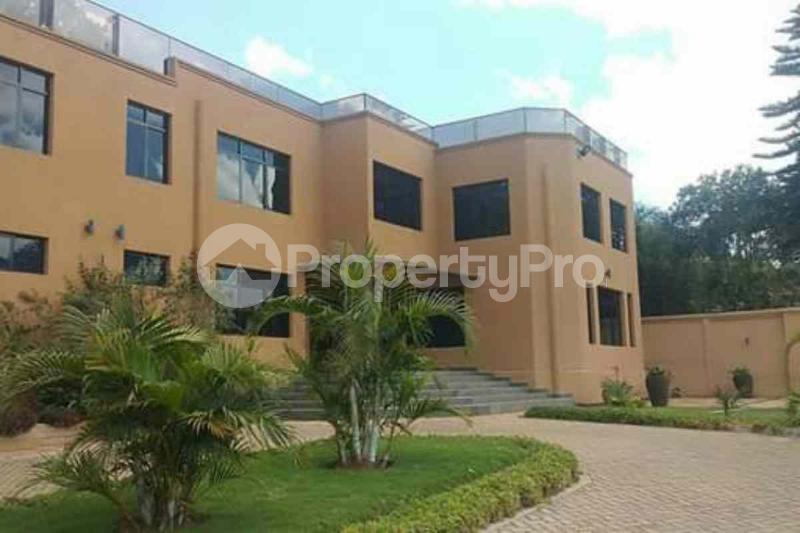 8 bedroom Flat&Apartment for sale Runda Nairobi