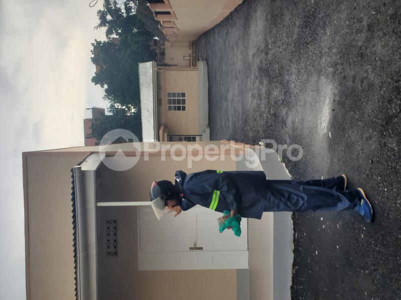 8 bedroom Commercial Property for rent Mawanda road church to church close/road Mulago Kampala Central - 0