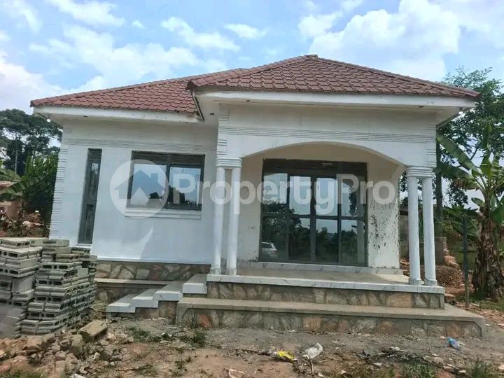2 bedroom Bungalow Apartment for sale Namugongo road  Kampala Central Kampala Central - 2