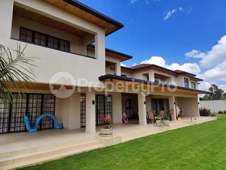 9 bedroom Houses for sale Karen Nairobi
