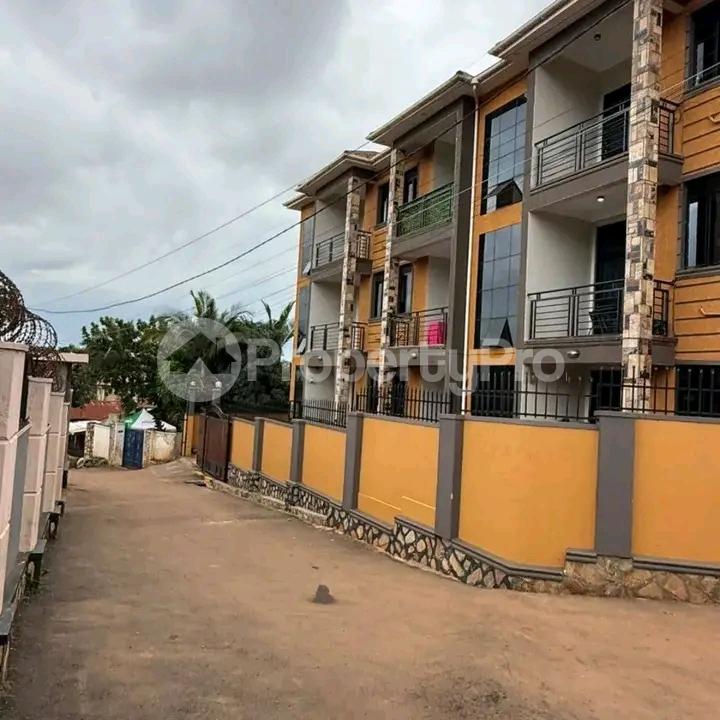 1 bedroom mini flat  Apartment Block Apartment for sale Kireka kamuli road  Kampala Central Kampala Central - 4