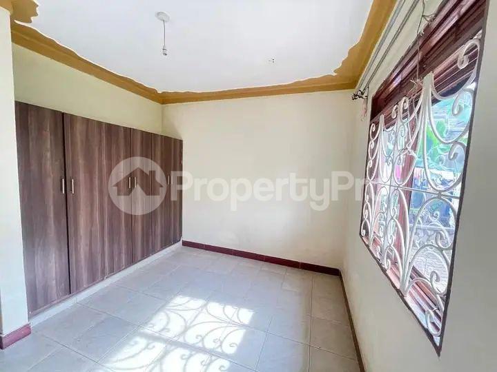 1 bedroom mini flat  Apartment Block Apartment for rent wapeewo Wakiso Central - 5