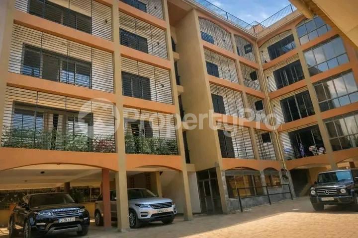 1 bedroom mini flat  Apartment Block Apartment for rent mutungo road Kampala Central - 6