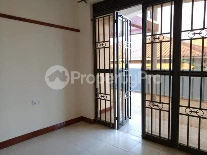 1 bedroom mini flat  Bungalow Apartment for rent bweyogerere road  Wakiso Central - 8