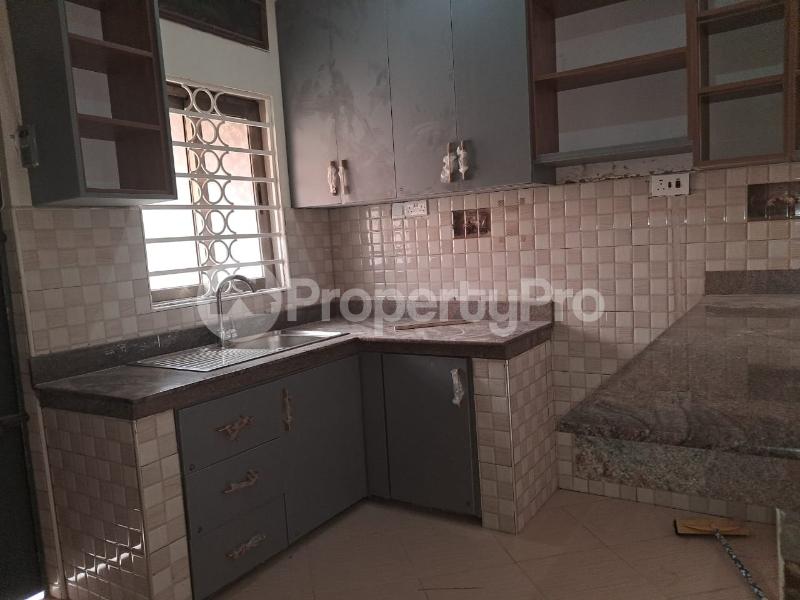 2 bedroom Apartment Block Apartment for rent Kira road Wakiso Central - 4