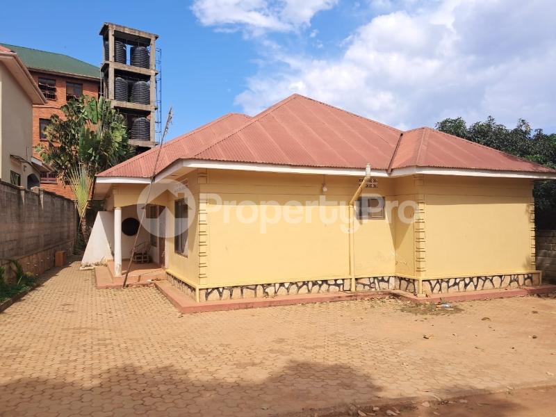 2 bedroom Apartment Block Apartment for rent Kira road Wakiso Central - 10