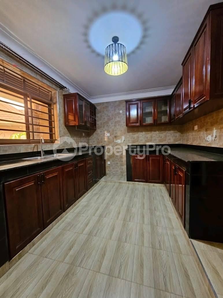 2 bedroom Apartment for rent kira road Kira Wakiso Central - 3