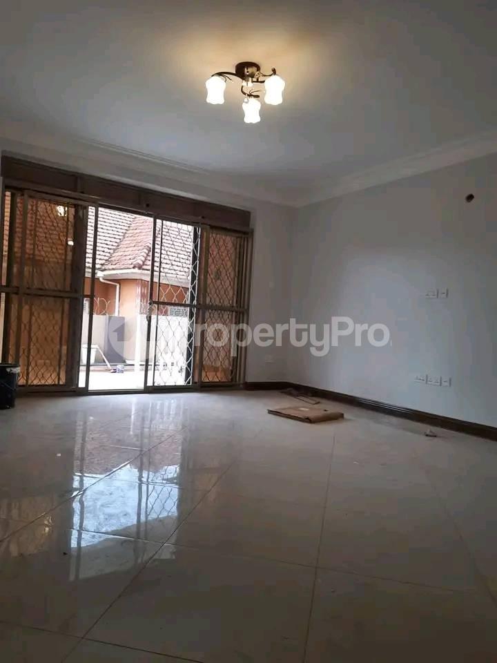 2 bedroom Apartment Block Apartment for rent kira road Kira Wakiso Central - 12