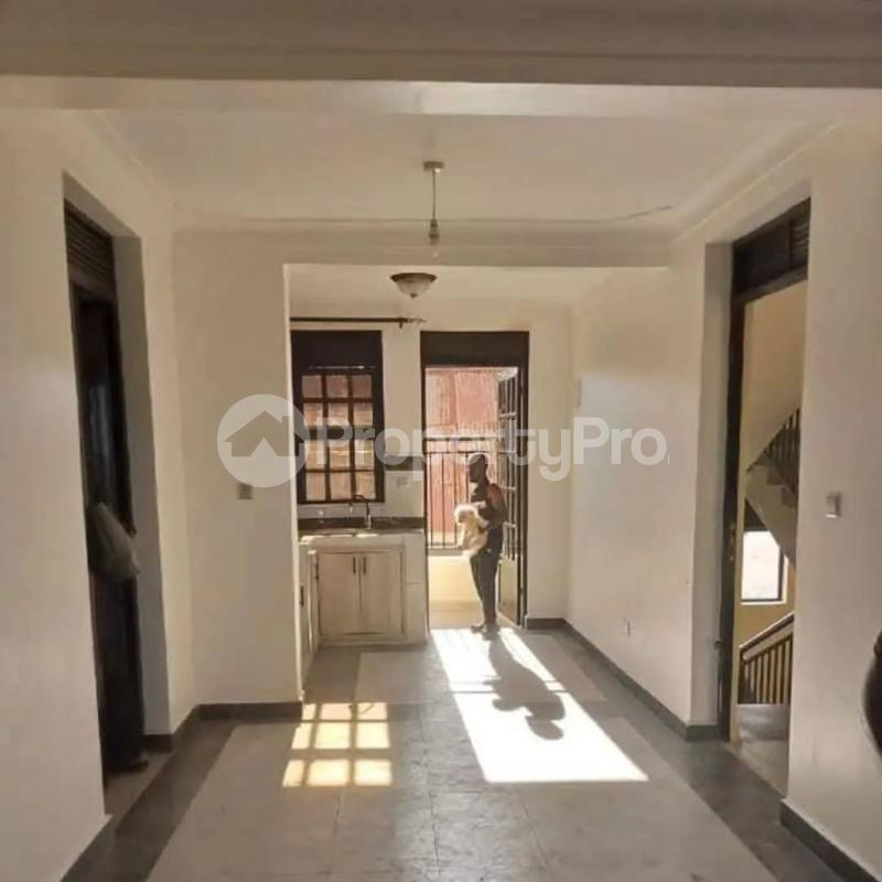 1 bedroom mini flat  Apartment Block Apartment for rent kireka road Wakiso Central - 4