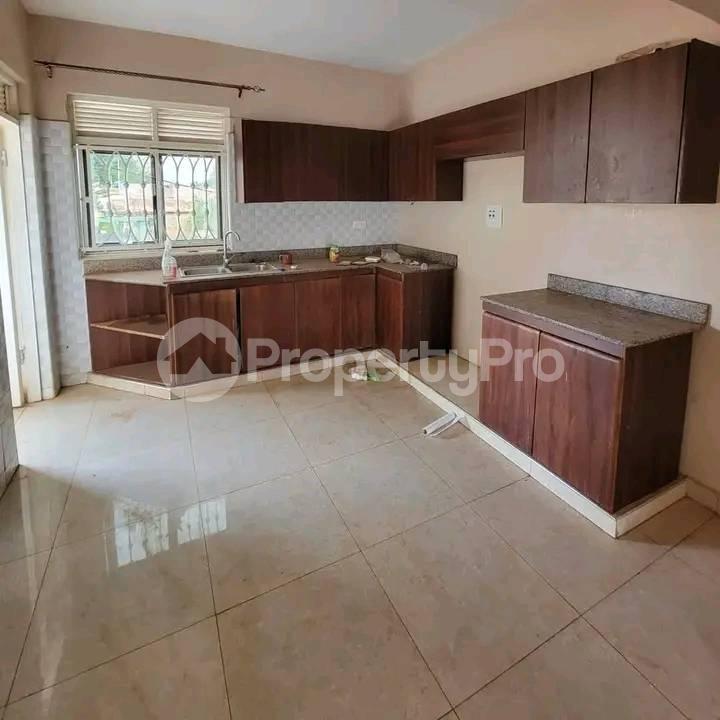 2 bedroom Apartment Block Apartment for rent kisaasi road Kisaasi Kampala Central - 7