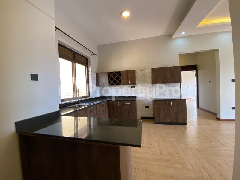 2 bedroom Apartment Block Apartment for rent kyanja road Kampala Central - 5