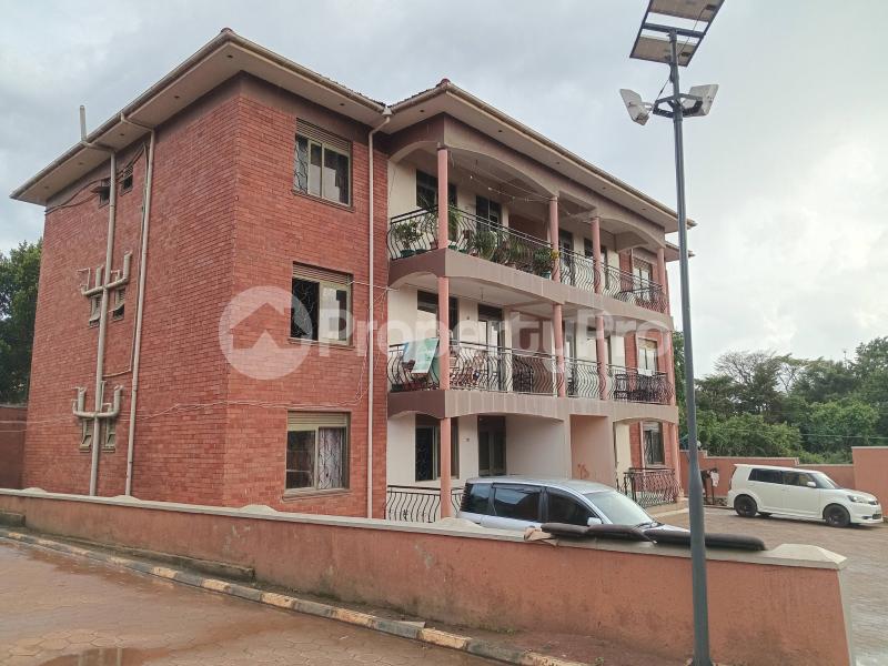 2 bedroom Apartment Block Apartment for rent Mbalwa road Wakiso Central - 7