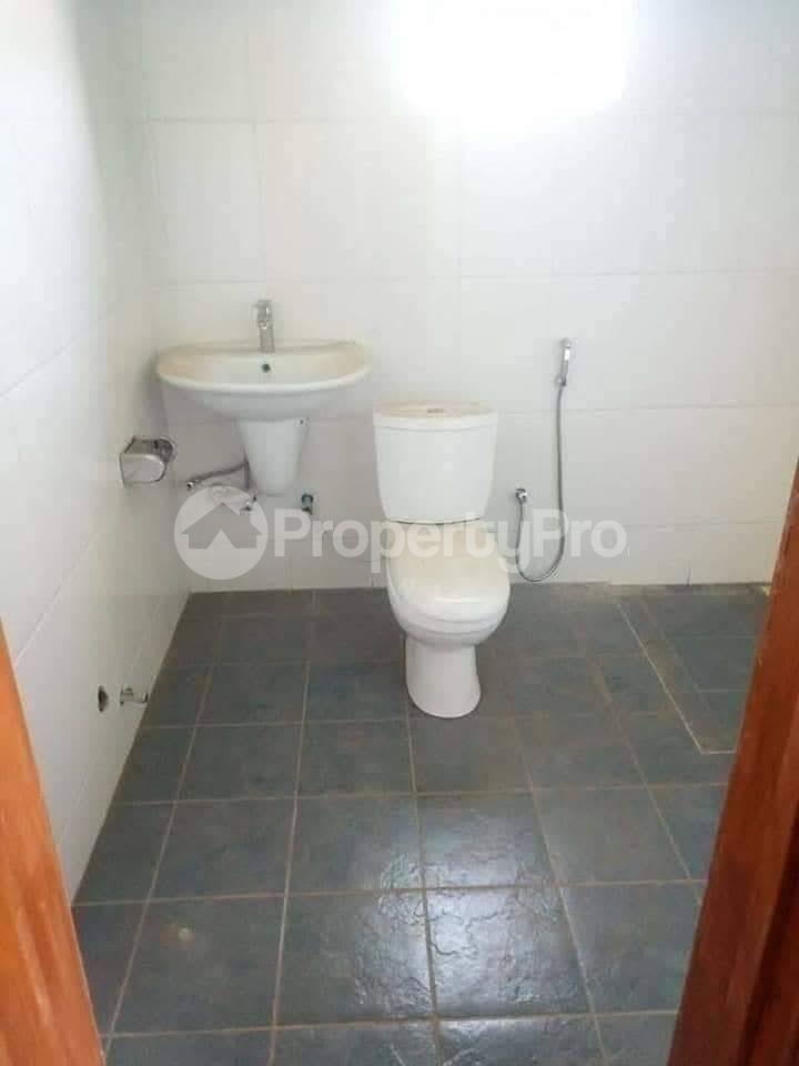 2 bedroom Apartment Block Apartment for rent namugongo road Wakiso Central - 3