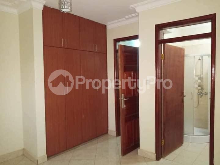 2 bedroom Apartment Block Apartment for rent namugongo road Wakiso Central - 4