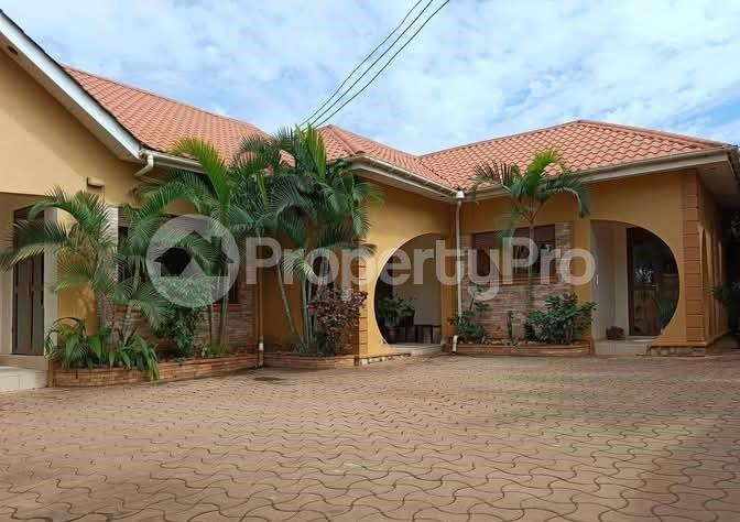 1 bedroom mini flat  Apartment Block Apartment for rent namugongo road Wakiso Central - 0