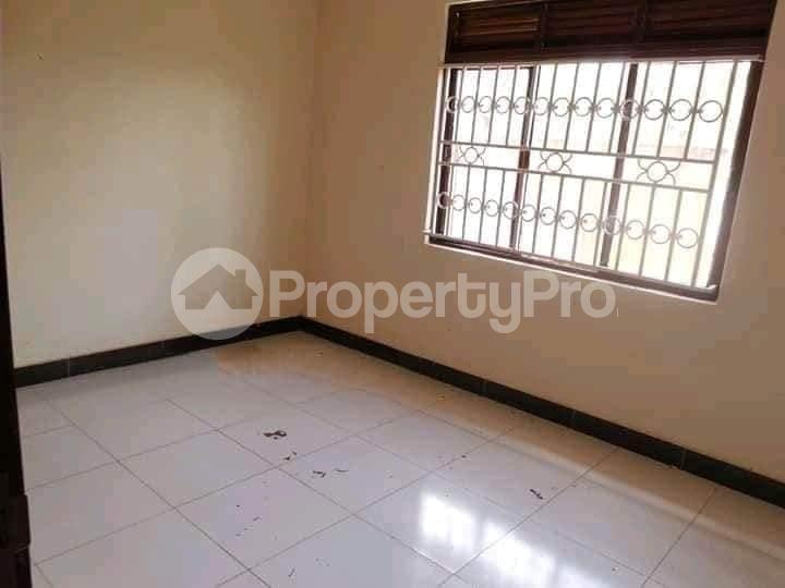 2 bedroom Bungalow Apartment for rent namugongo road Wakiso Central - 0