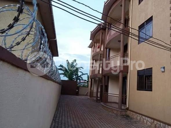 2 bedroom Apartment Block Apartment for rent namugongo road Wakiso Central - 2