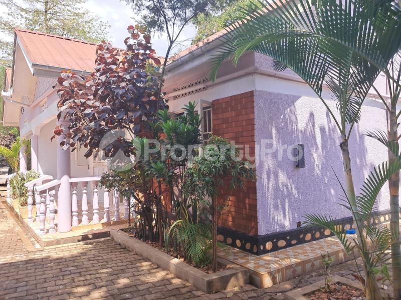 2 bedroom Bungalow Apartment for rent Kulambilo road Kampala Central - 7