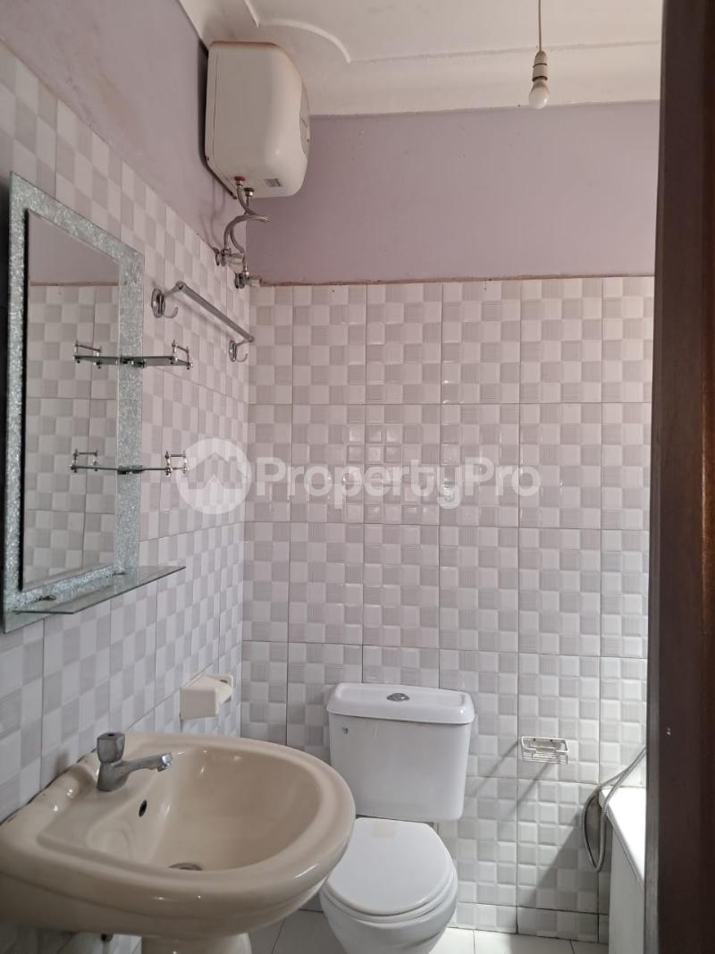 2 bedroom Bungalow Apartment for rent Kulambilo road Kampala Central - 11