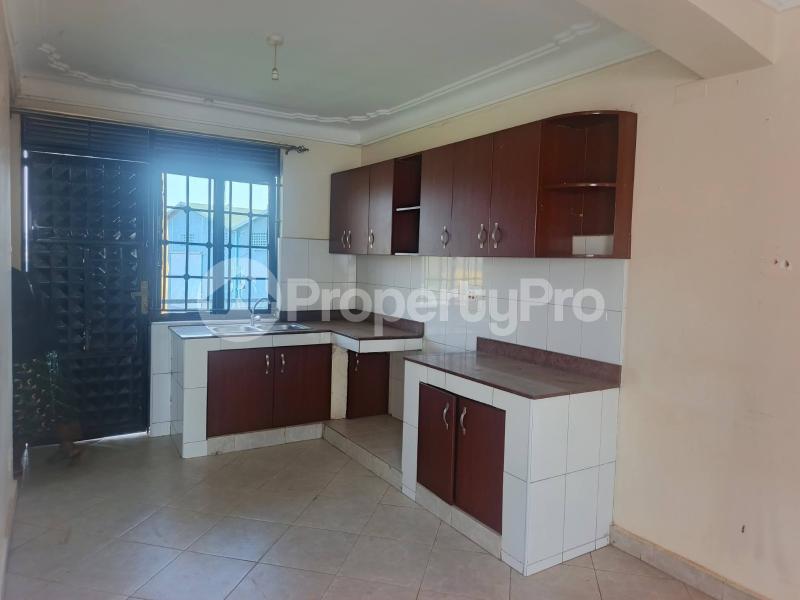 2 bedroom Apartment Block Apartment for rent namugongo road Wakiso Central - 4
