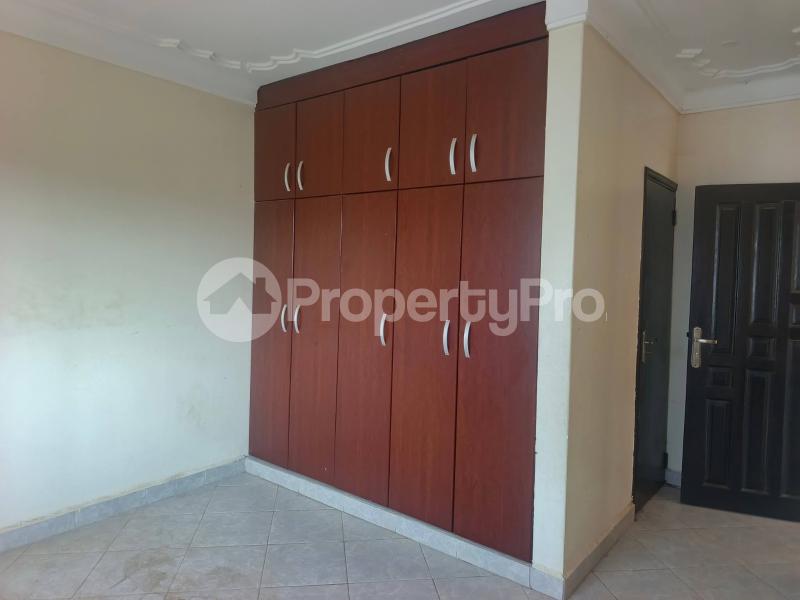 2 bedroom Apartment Block Apartment for rent namugongo road Wakiso Central - 5