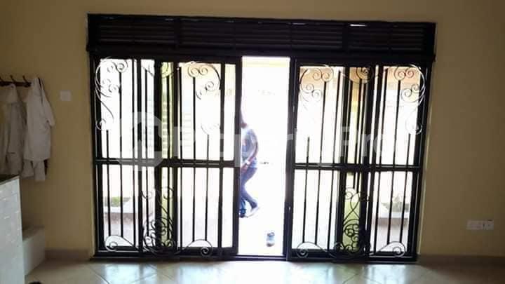 1 bedroom mini flat  Bungalow Apartment for rent kira road Kira Wakiso Central - 5