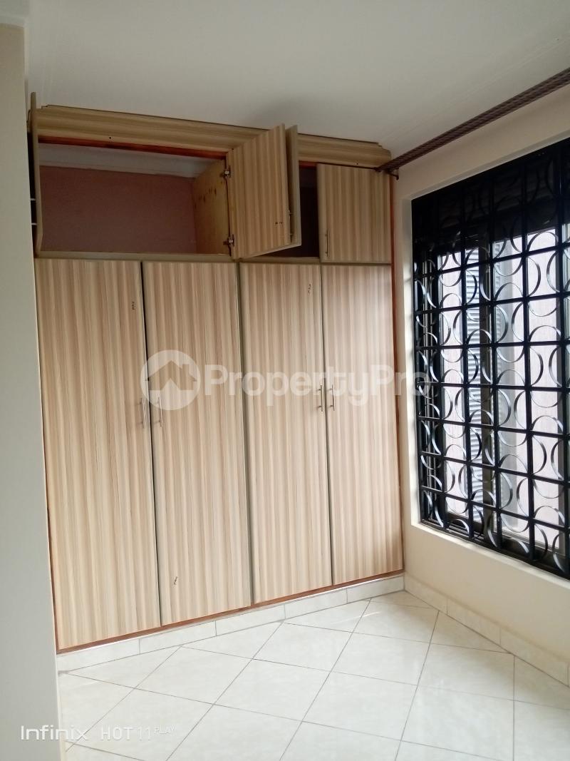 3 bedroom Apartment Block Apartment for rent kyanja road Kampala Central - 13