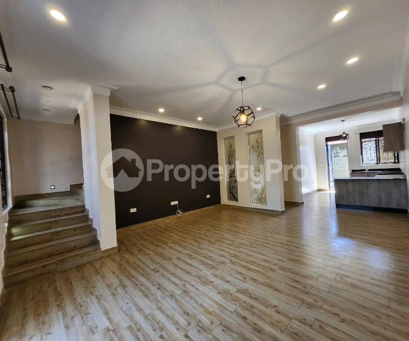 3 bedroom Apartment Block Apartment for rent kyanja road Kampala Central - 1