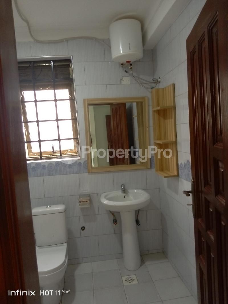 3 bedroom Apartment Block Apartment for rent kyanja road Kampala Central - 7