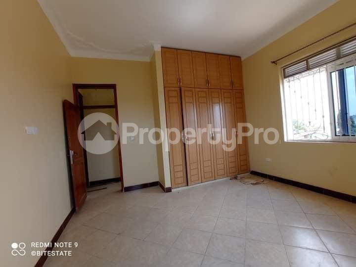 3 bedroom Apartment Block Apartment for rent ntinda road Kampala Central - 1
