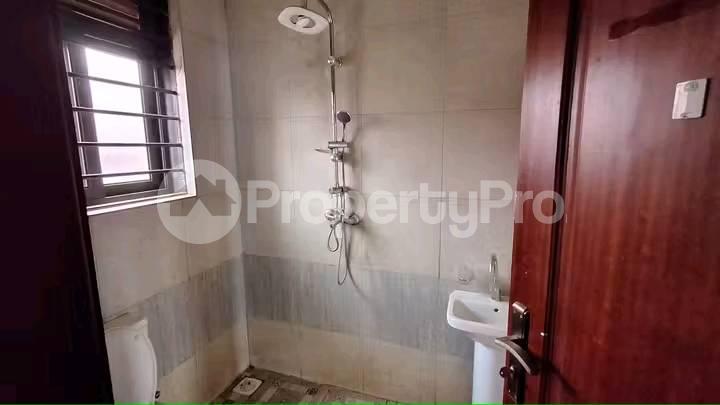 3 bedroom Apartment Block Apartment for rent kira road Kira Wakiso Central - 9