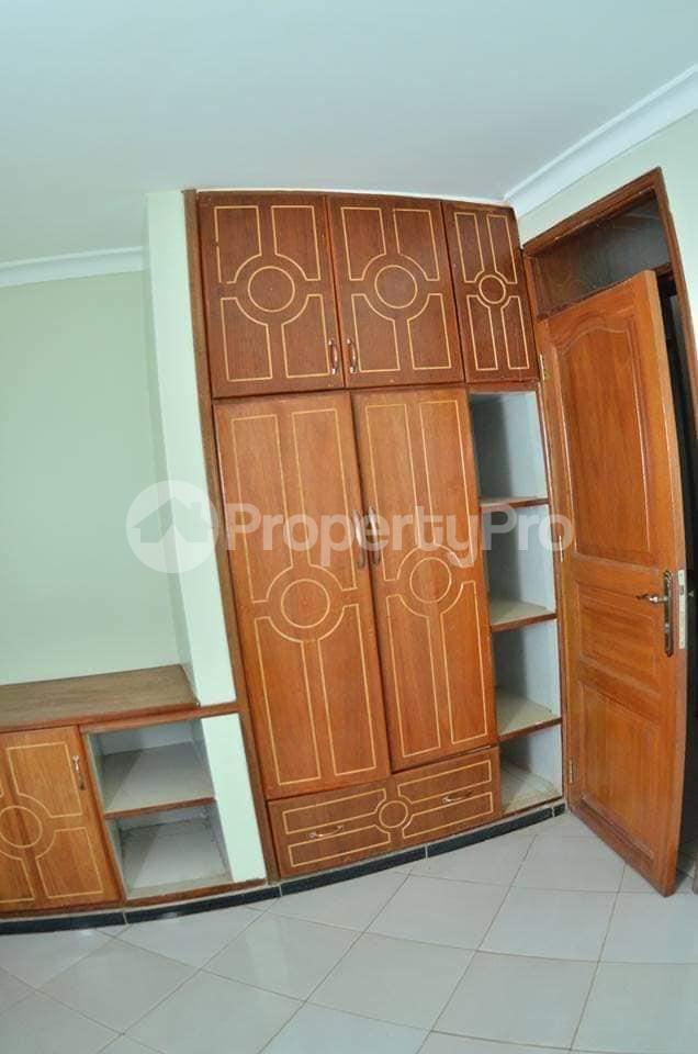 3 bedroom Bungalow Apartment for rent kulambilo road Kampala Central - 3