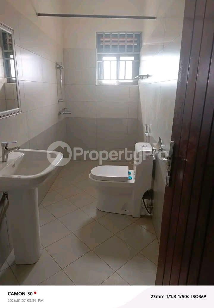 3 bedroom Apartment Block Apartment for rent Najjera road  Wakiso Central - 1
