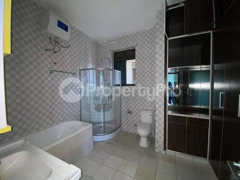 4 bedroom Apartment Block Apartment for rent najjera road Wakiso Central - 0