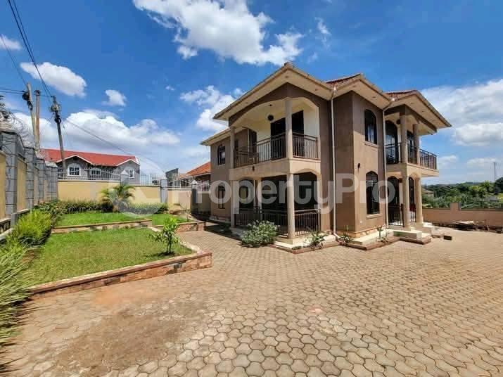 5 bedroom Bungalow Apartment for rent Kireka road  Kampala Central - 4