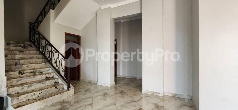 6 bedroom Villa for sale Kitende Entebbe road  Kampala Central Kampala Central - 8