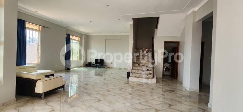 6 bedroom Villa for sale Kitende Entebbe road  Kampala Central Kampala Central - 7