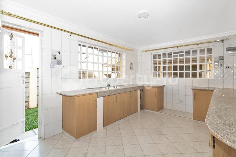 2 bedroom Townhouse for rent Kasarani Season's Near Equity Kasarani