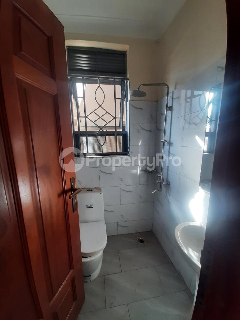 2 bedroom Apartment Block Apartment for rent naalya road Wakiso Central - 10