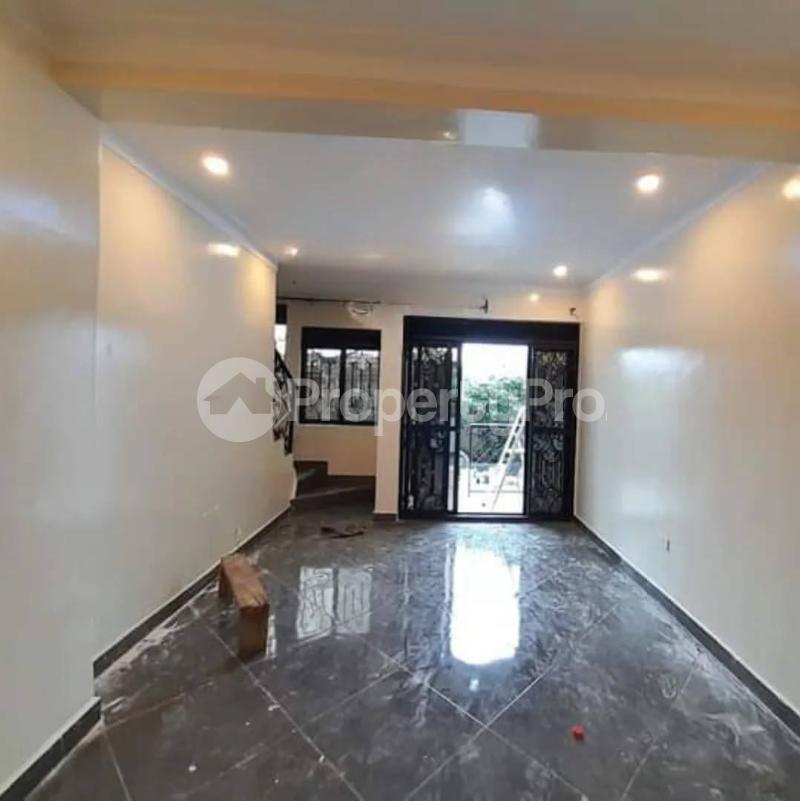 2 bedroom Apartment Block Apartment for rent naalya road Wakiso Central - 8